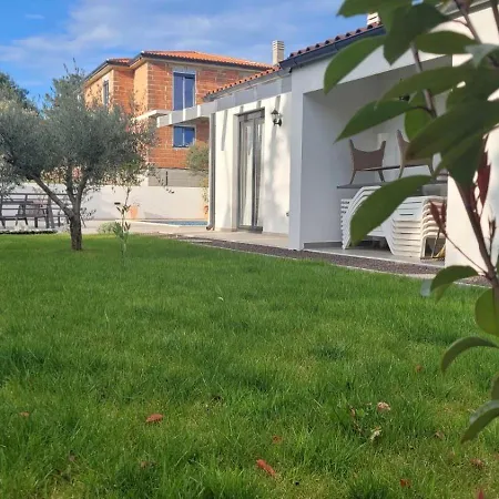 Villa Nostra