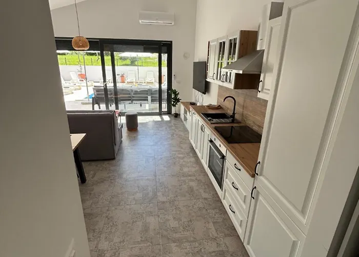 Nostra 빌라 우마그